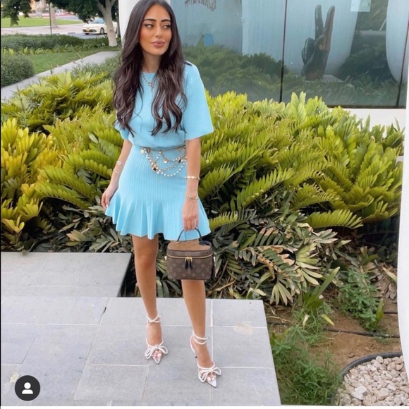 NWT ZARA LIGHT KNIT MINI DRESS - Picture 3 of 12